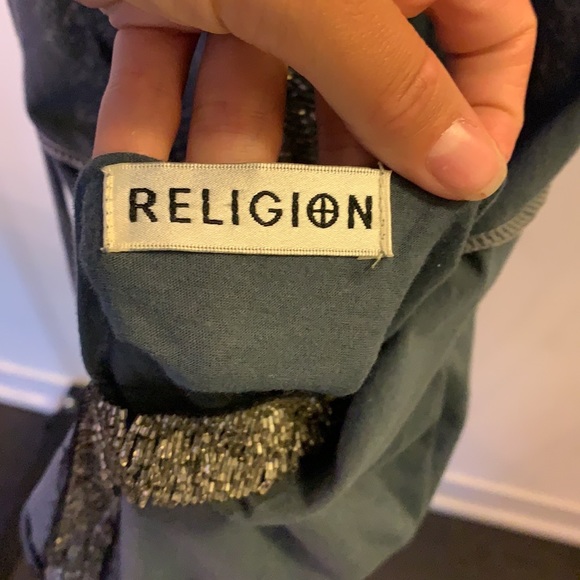 Religion tank with tie-back and sequins size small - Picture 3 of 6